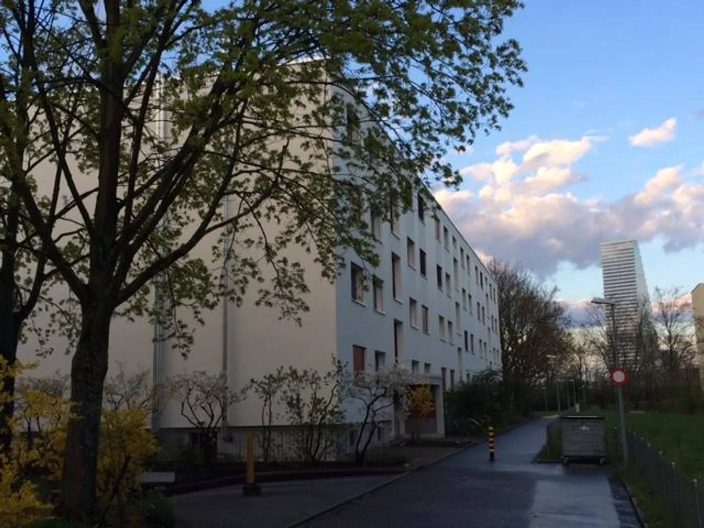 Grosszügige und helle 3-Zimmer-Genossenschaftswohnung - Foto 1 von 5