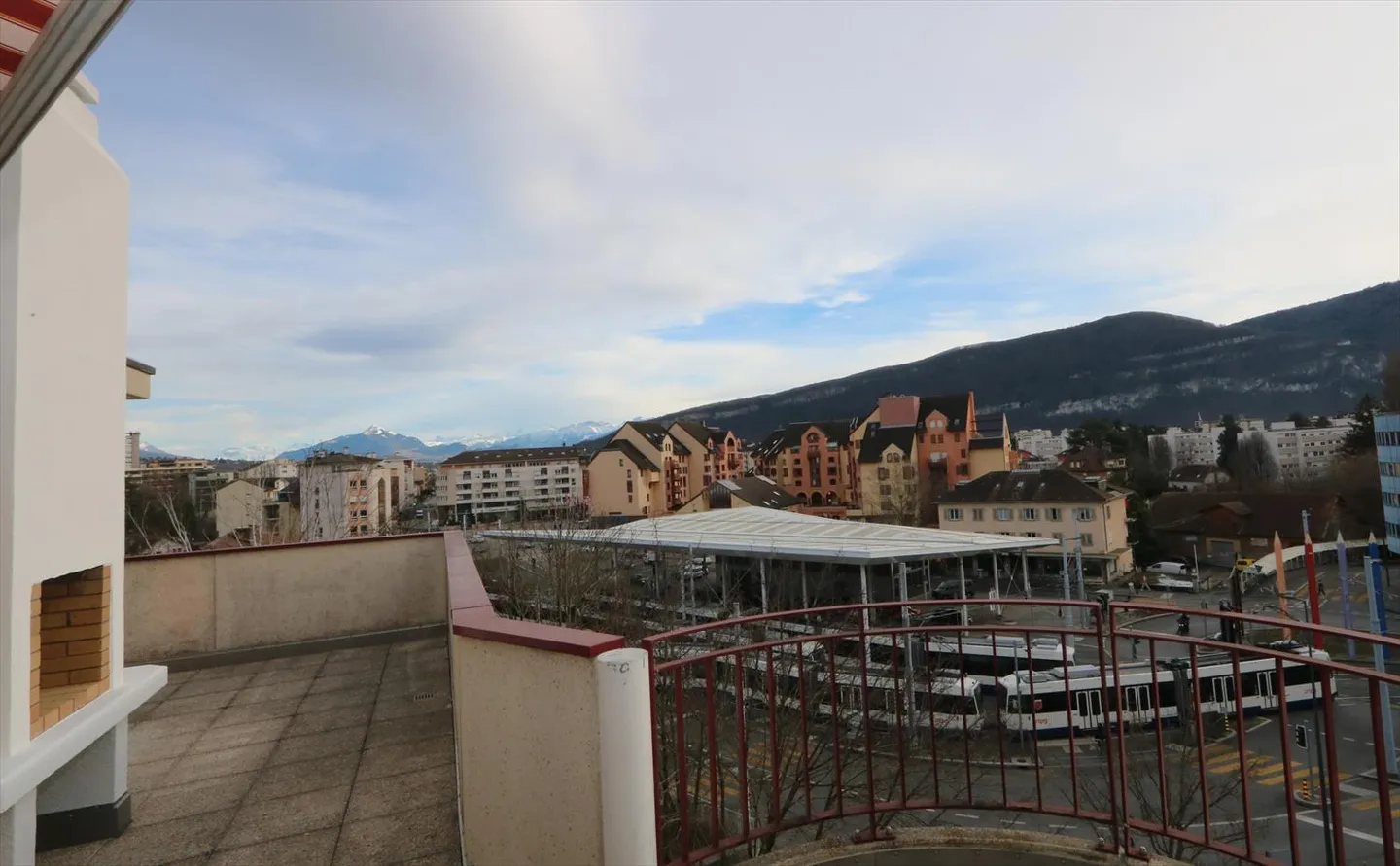 Attico con 5 camere, galleria e terrazza a Thônex - Foto 16 di 17