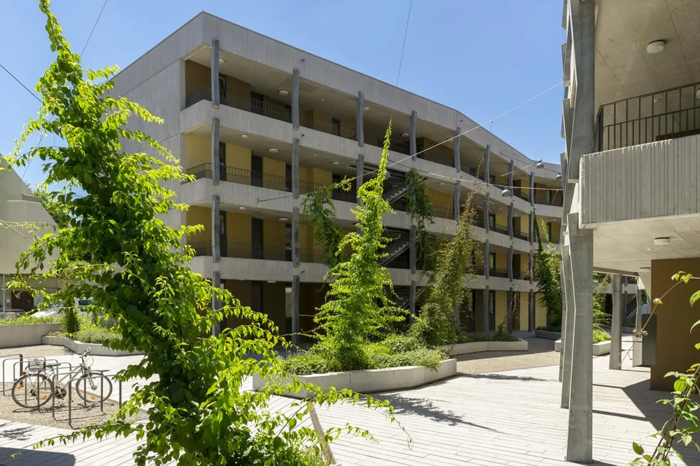 Vie moderne au centre de Glattbrugg - Photo 1 sur 8