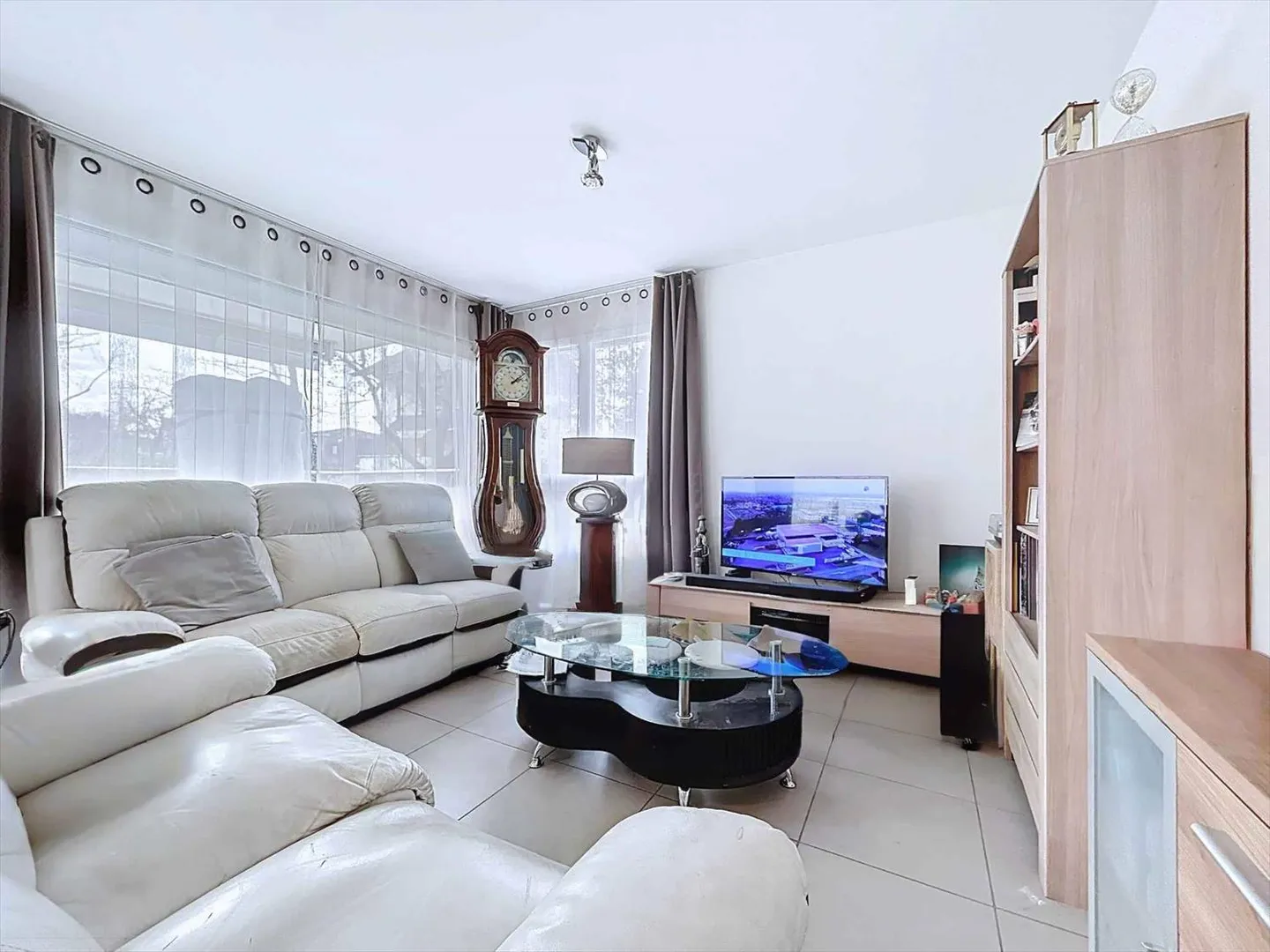 Appartamento con 4.5 stanze, ideale per investimenti, vicino alla stazione CFF - Foto 4 di 11