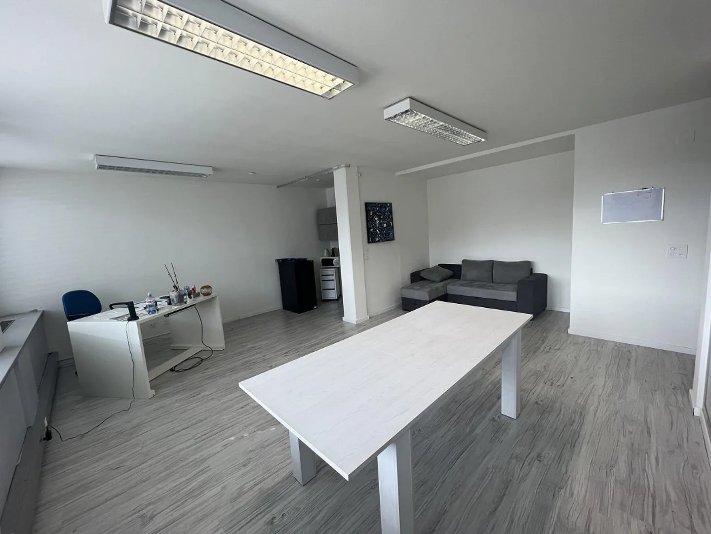 Mendrisio – near Piazzale Alle Valle | Elegant office of 50 m² - Photo 3 of 6