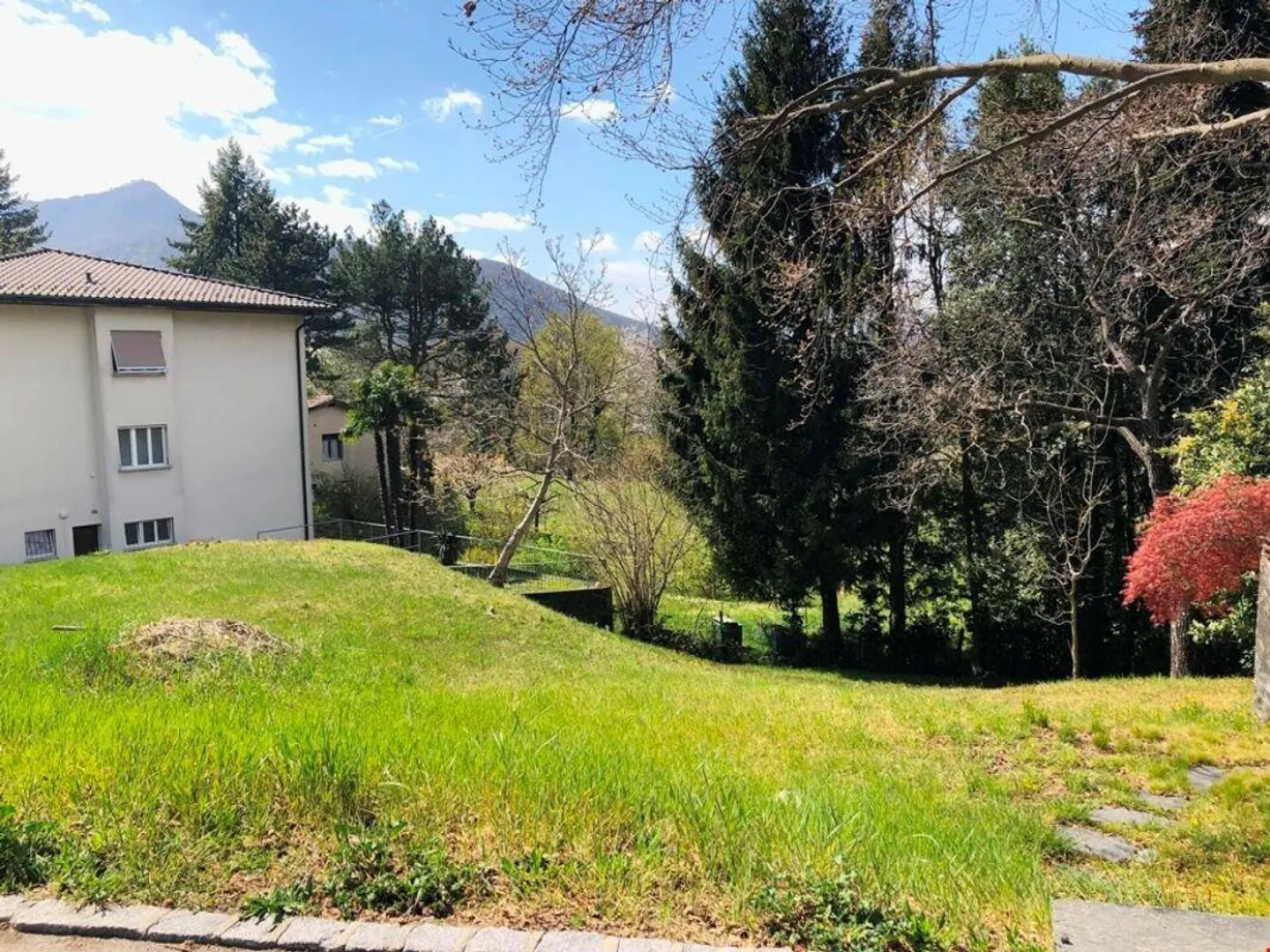 Terreno edificabile di 904 m² con vista libera - Foto 8 di 8