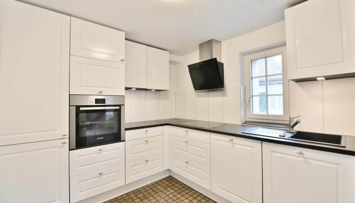 Charmante Wohnung in historischem Gebäude - Foto 5 von 14