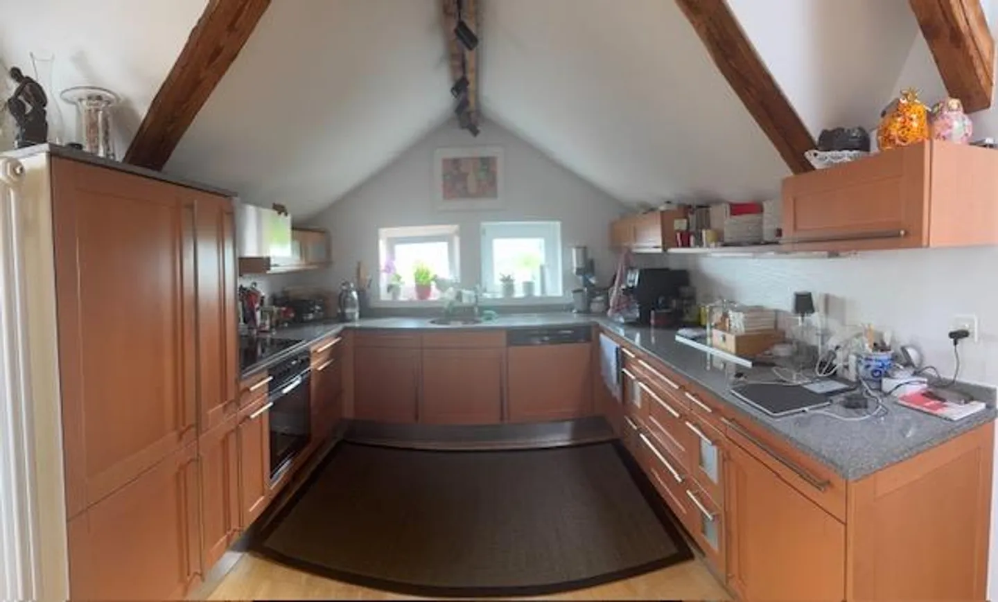 Maisonette spacieuse et charmante au dernier étage d'une maison de style Jugendstil - Photo 2 sur 18