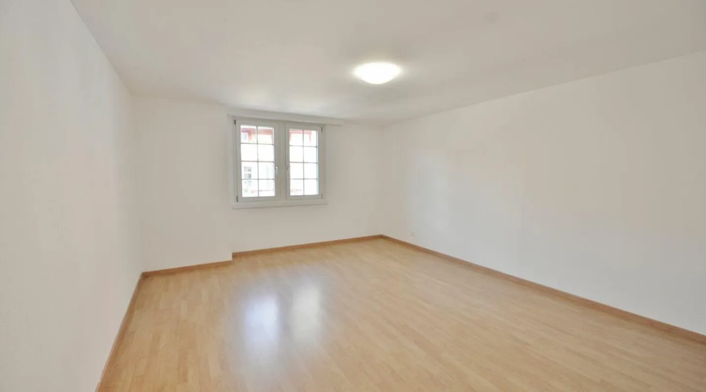 Charmante Wohnung in historischem Gebäude - Foto 12 von 14