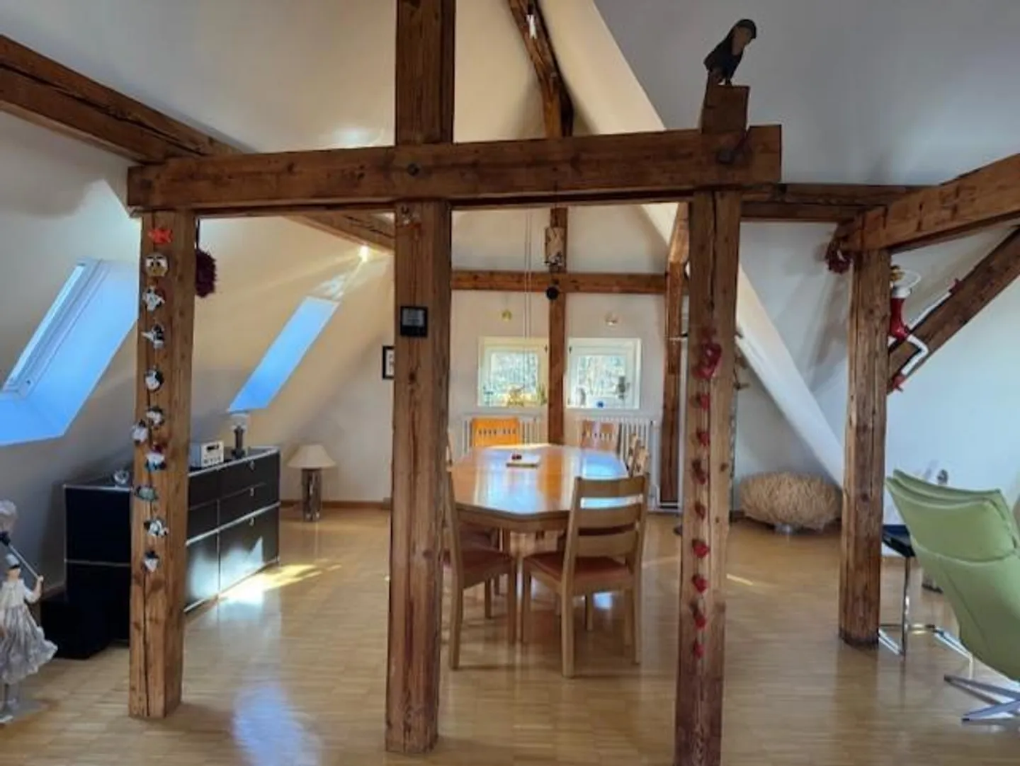 Maisonette spacieuse et charmante au dernier étage d'une maison de style Jugendstil - Photo 6 sur 18