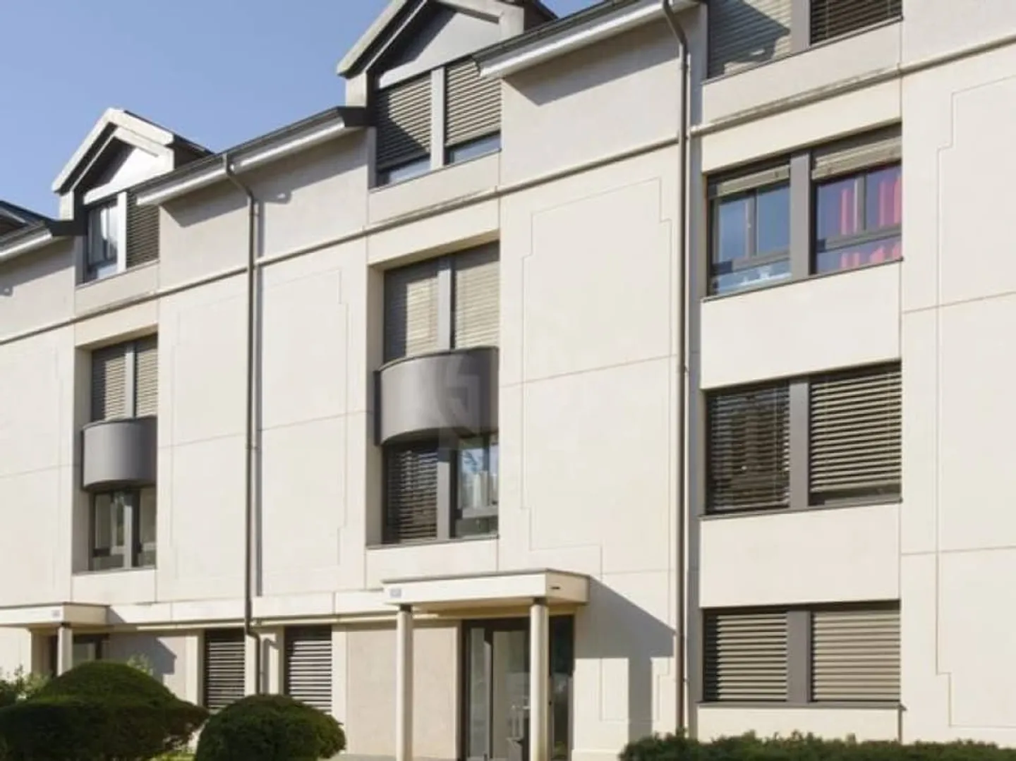 Parkplatz - Carouge - Foto 3 von 4