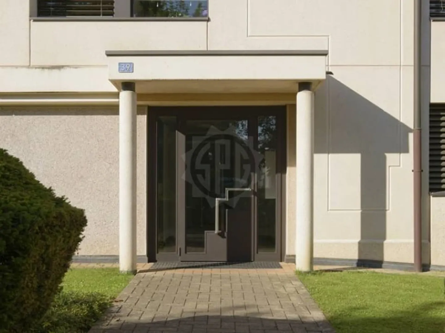 Parkplatz - Carouge - Foto 4 von 4