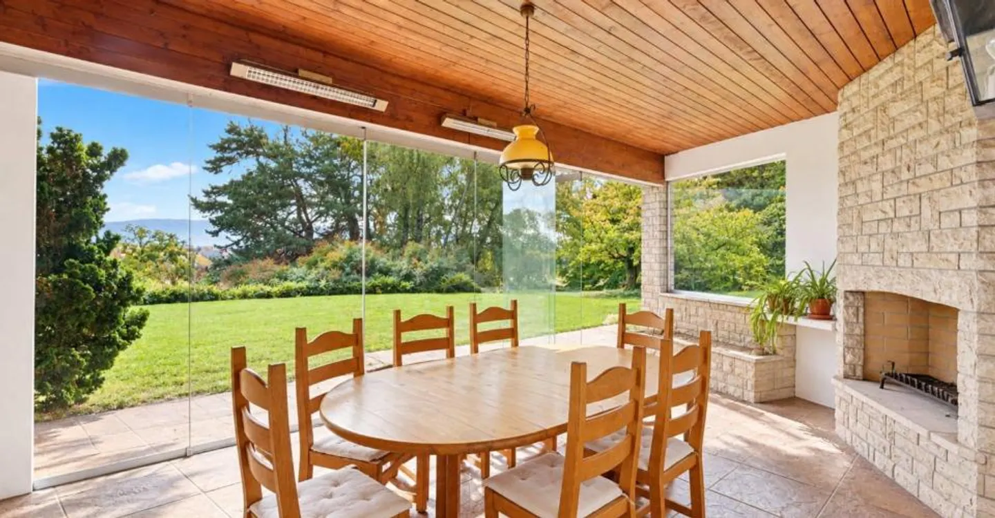 Exklusiv: Einfamilienhaus auf einem großen Grundstück von über 8.000 m² - Foto 7 von 13