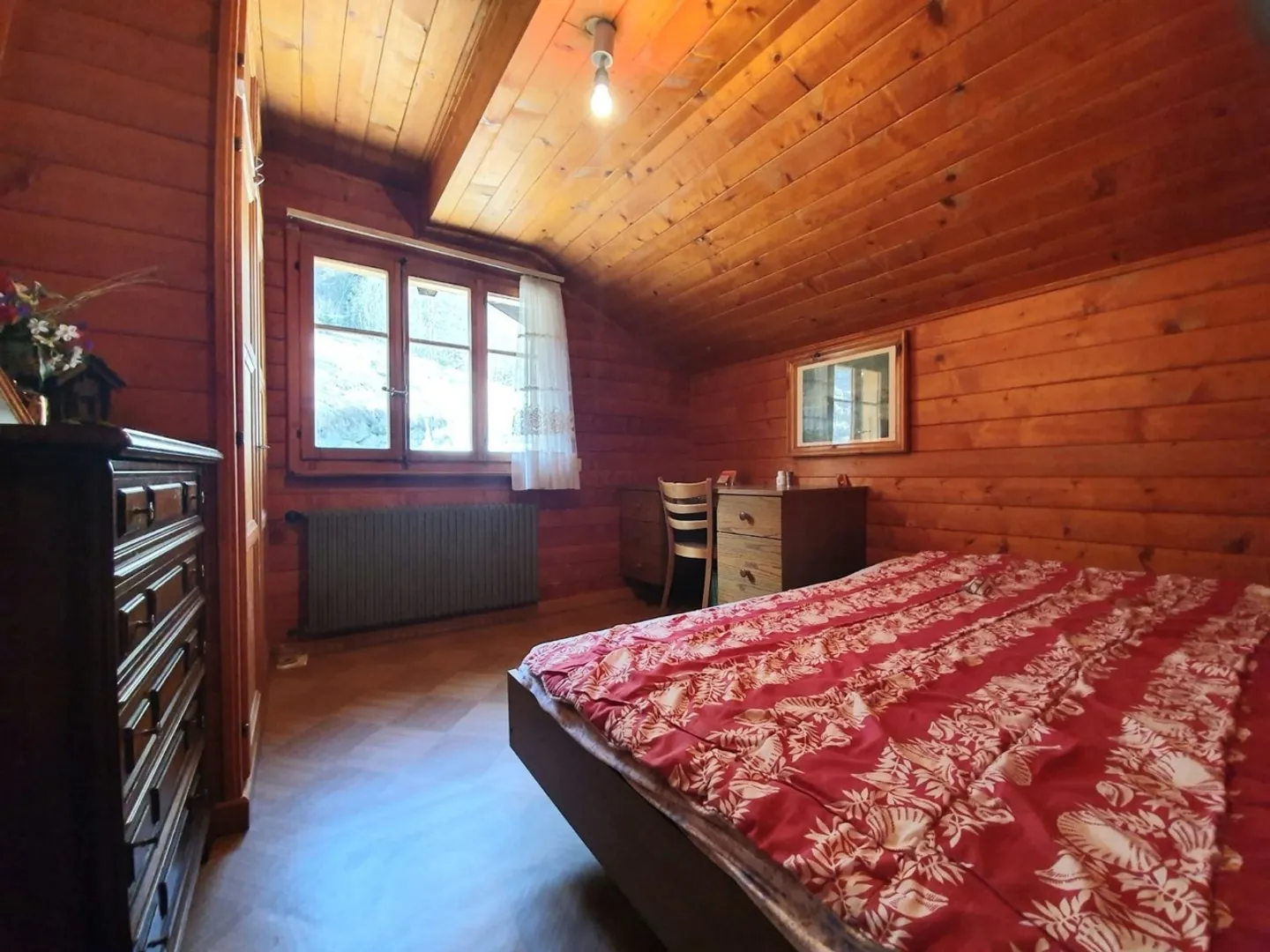 4 Camere da ristrutturare nella soffitta Val d'Hérens - Foto 2 di 11
