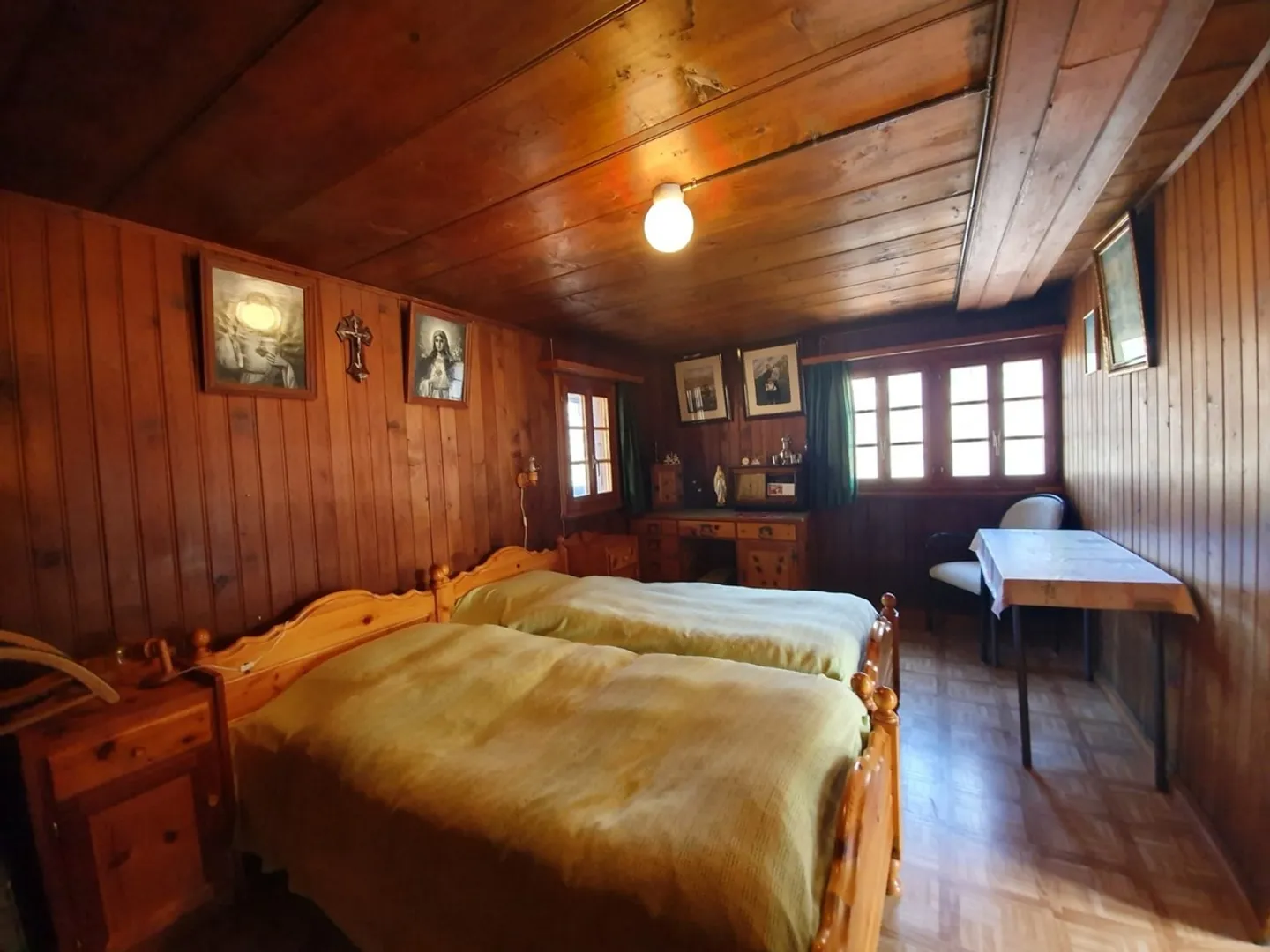 4 Camere da ristrutturare nella soffitta Val d'Hérens - Foto 3 di 11