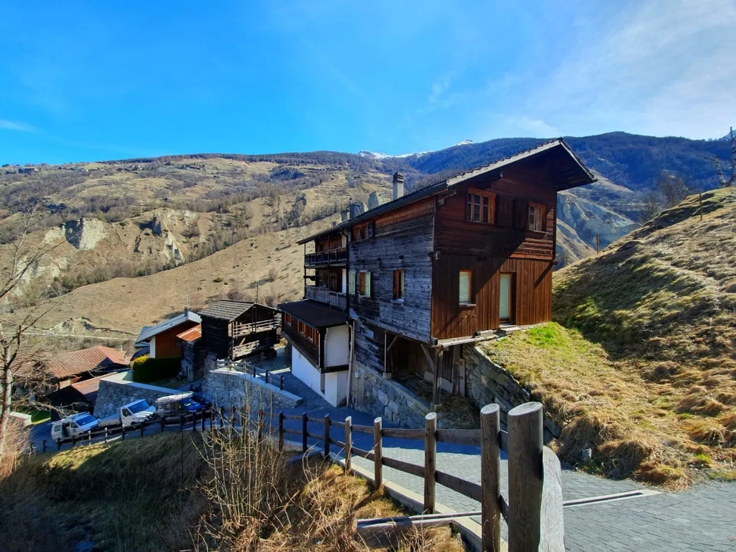 4 Camere da ristrutturare nella soffitta Val d'Hérens - Foto 11 di 11