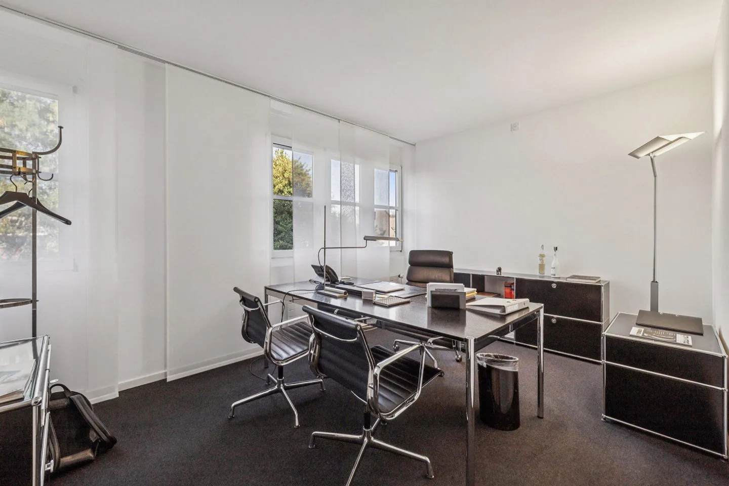 Espaces de bureau attractifs dans un emplacement représentatif - Photo 9 sur 11