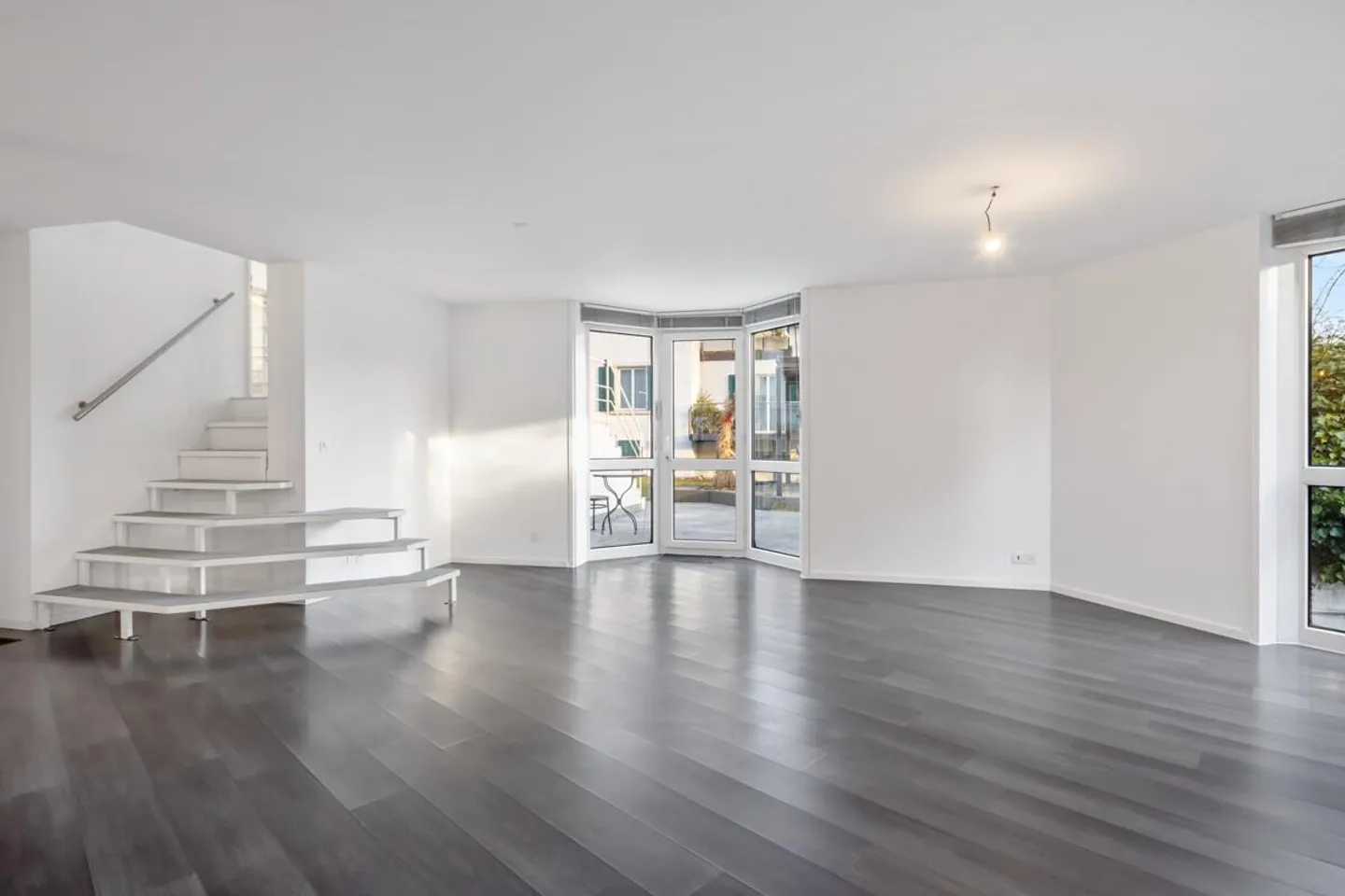 Vivere, lavorare e valore aggiunto uniti a Wallisellen - Foto 3 di 6