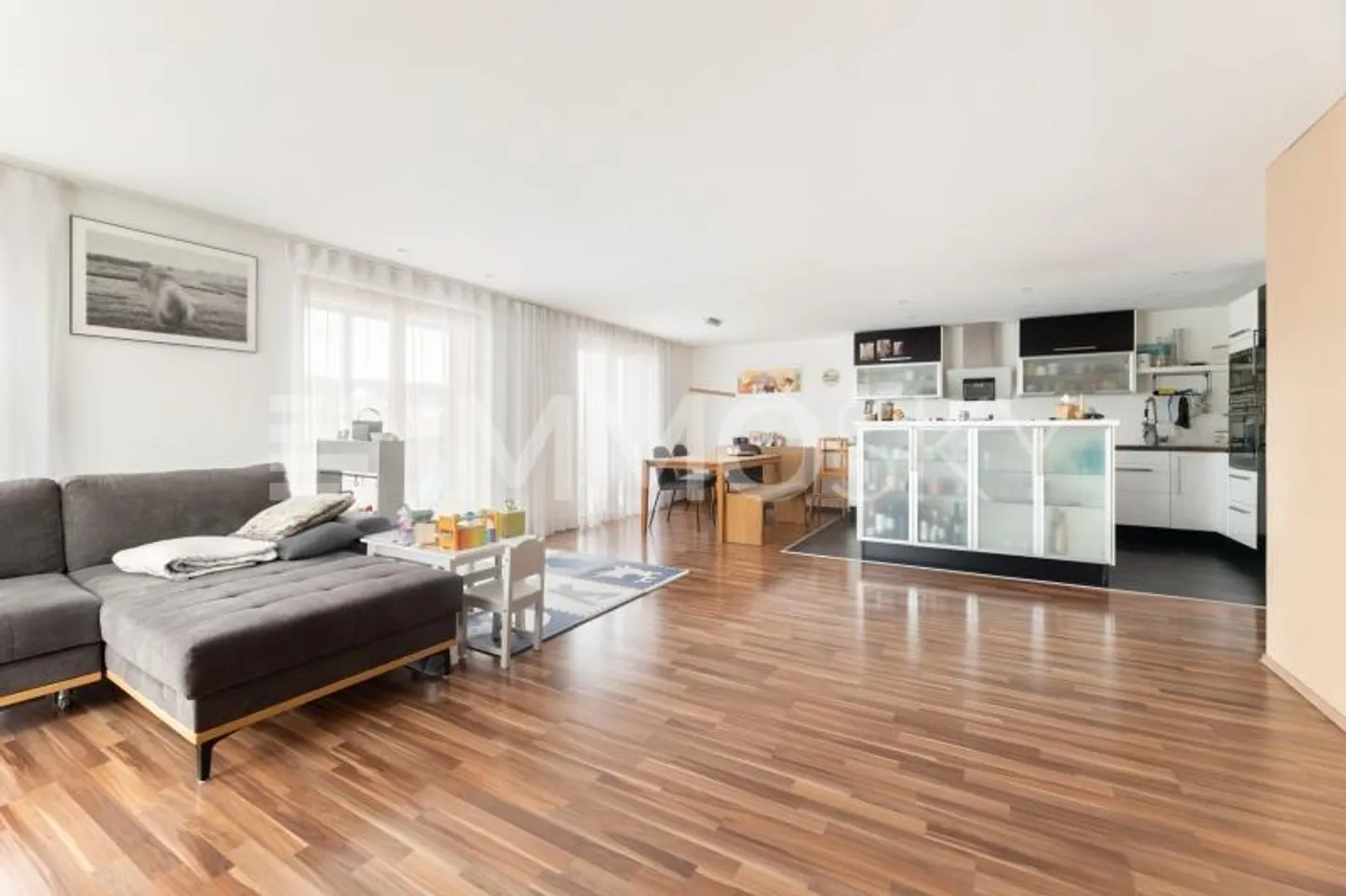 Geräumige Wohnung mit Garten - Foto 1 von 5