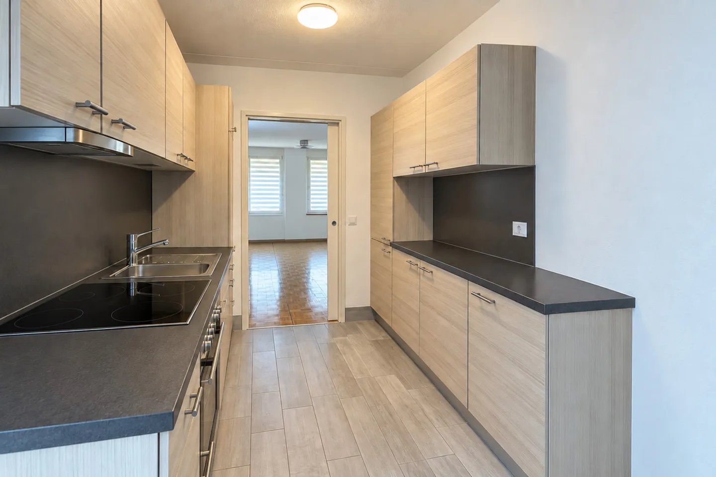 Angenehme Wohnung - Mont-sur-Rolle - Foto 4 von 6