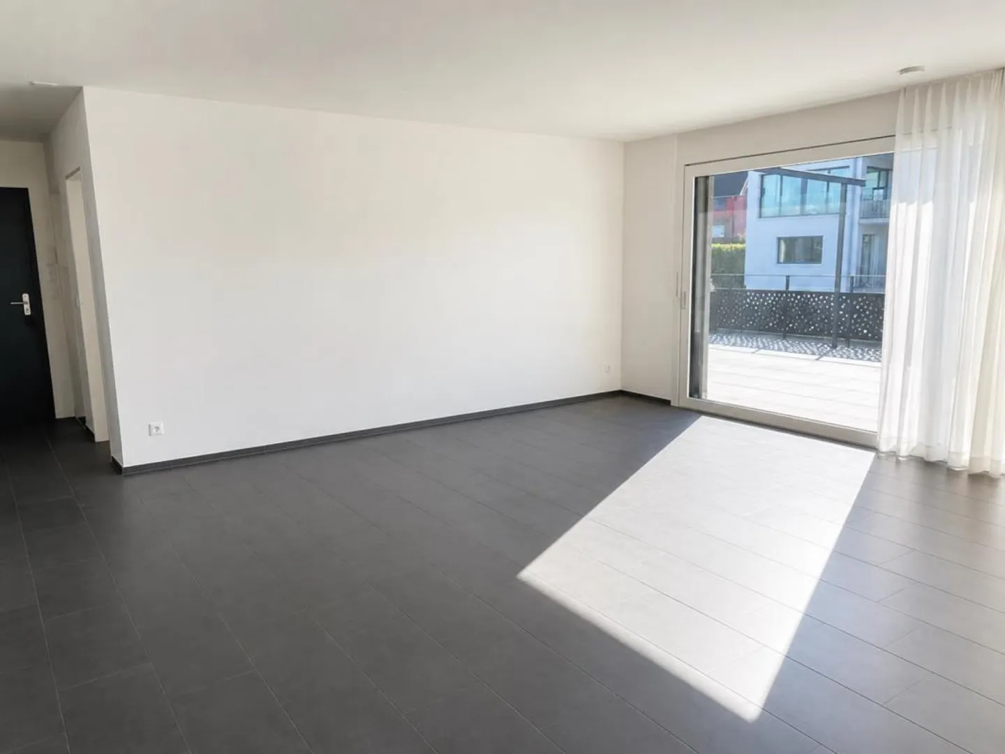 Appartamento moderno con funzione di raffreddamento per le calde giornate estive - Foto 3 di 7