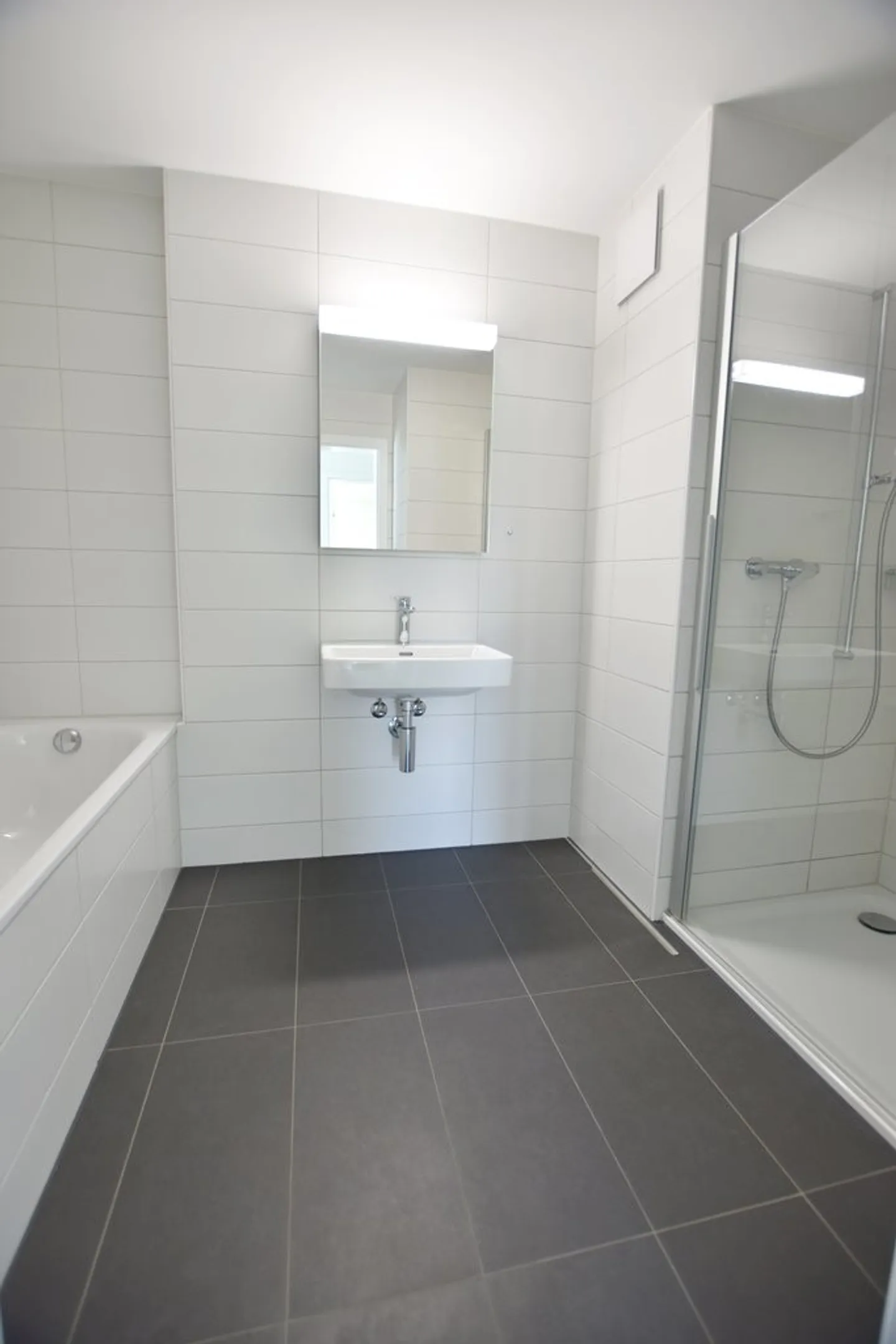 Apartment for rent - Photo 7 of 9