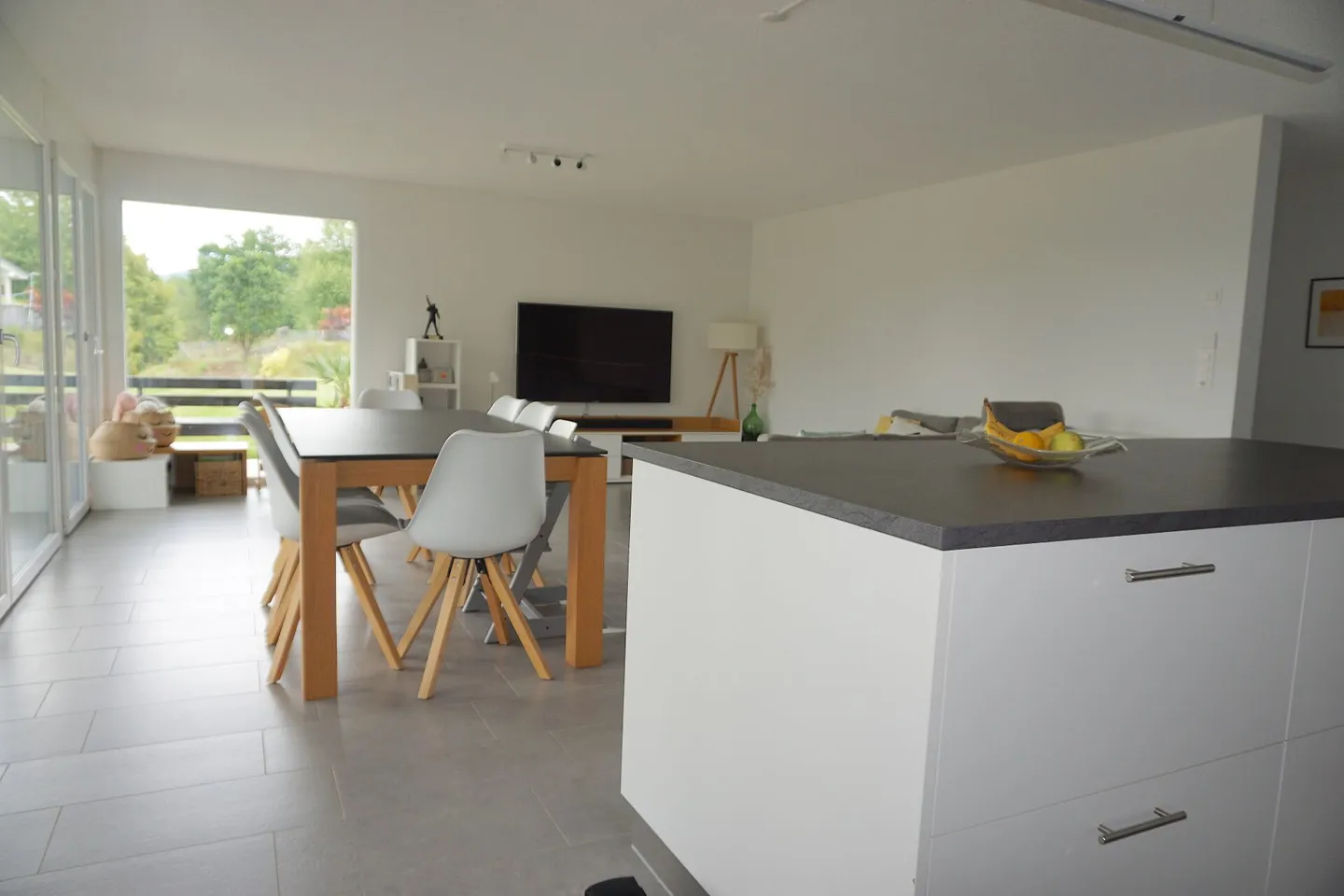 ARI-240 - 5,5-Zimmer Eigentumswohnung mit 133 m2 Wohnfläche - Foto 3 von 13