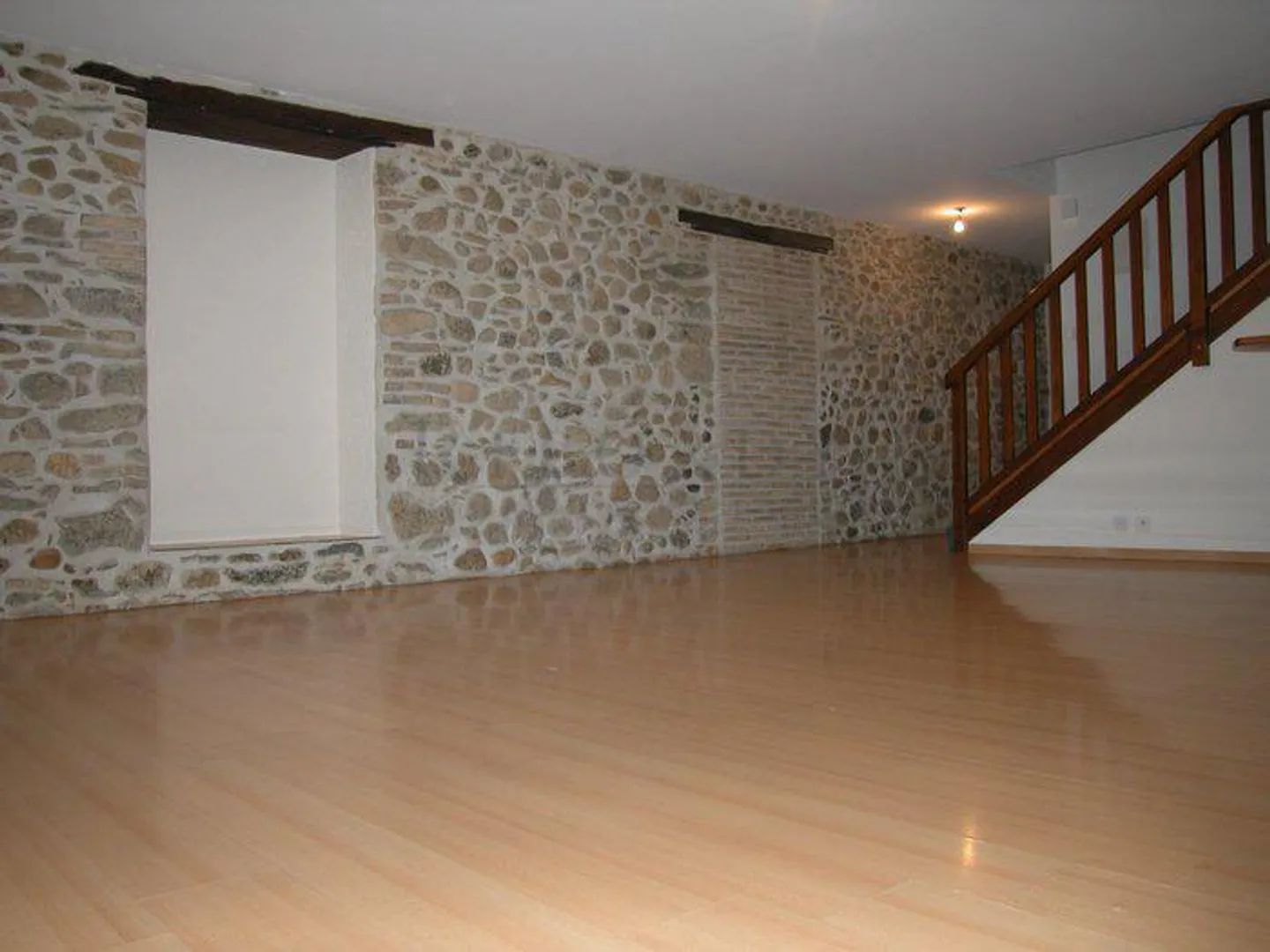 Corsier tranquillo, in un bel edificio di campagna, appartamento di 3,5 locali! - Foto 1 di 8