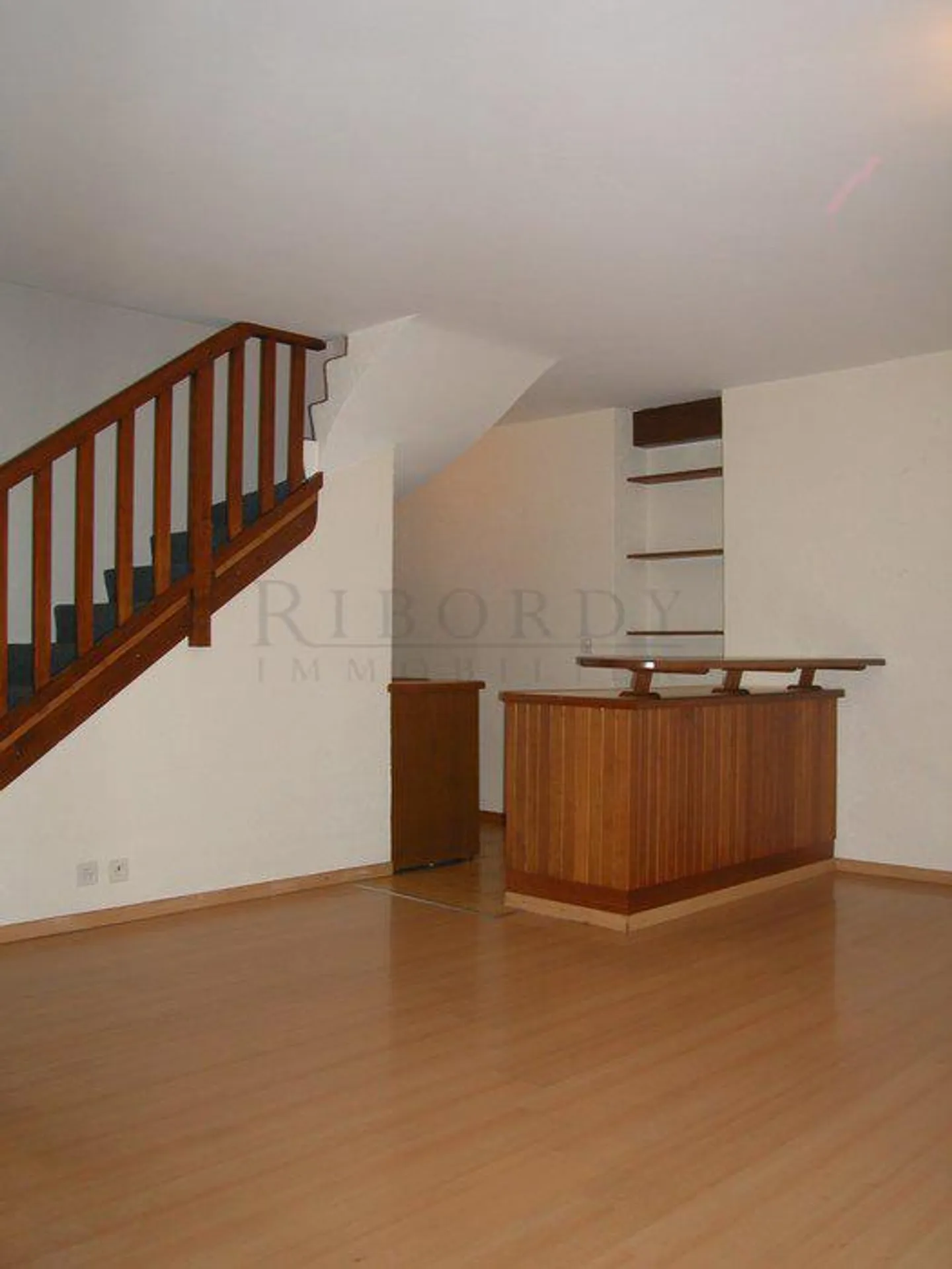 Corsier tranquillo, in un bel edificio di campagna, appartamento di 3,5 locali! - Foto 2 di 8