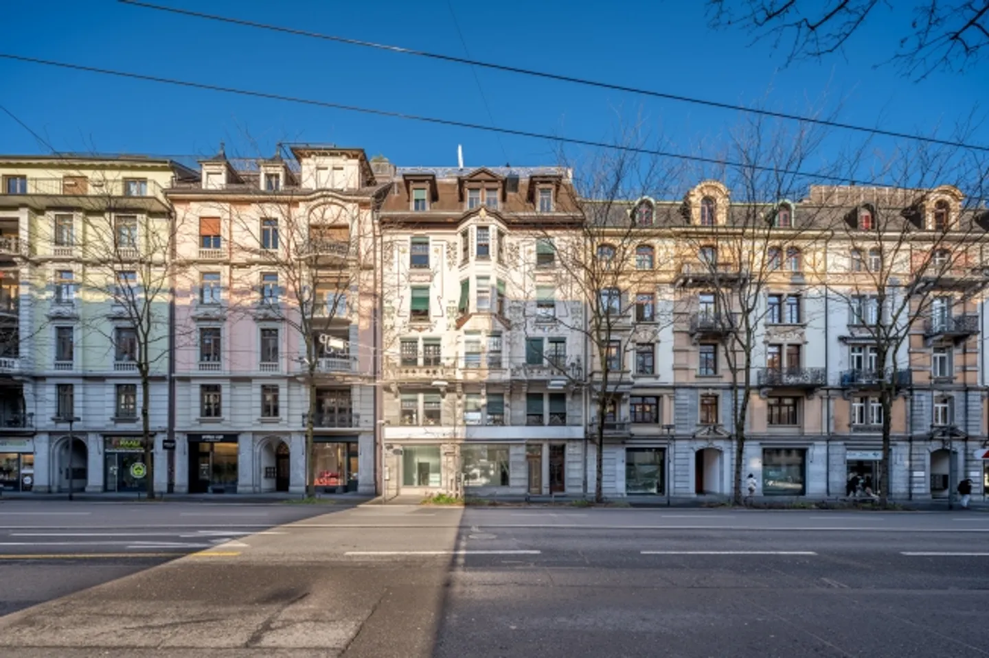 La tua nuova posizione di punta in Pilatusstrasse - Foto 9 di 9