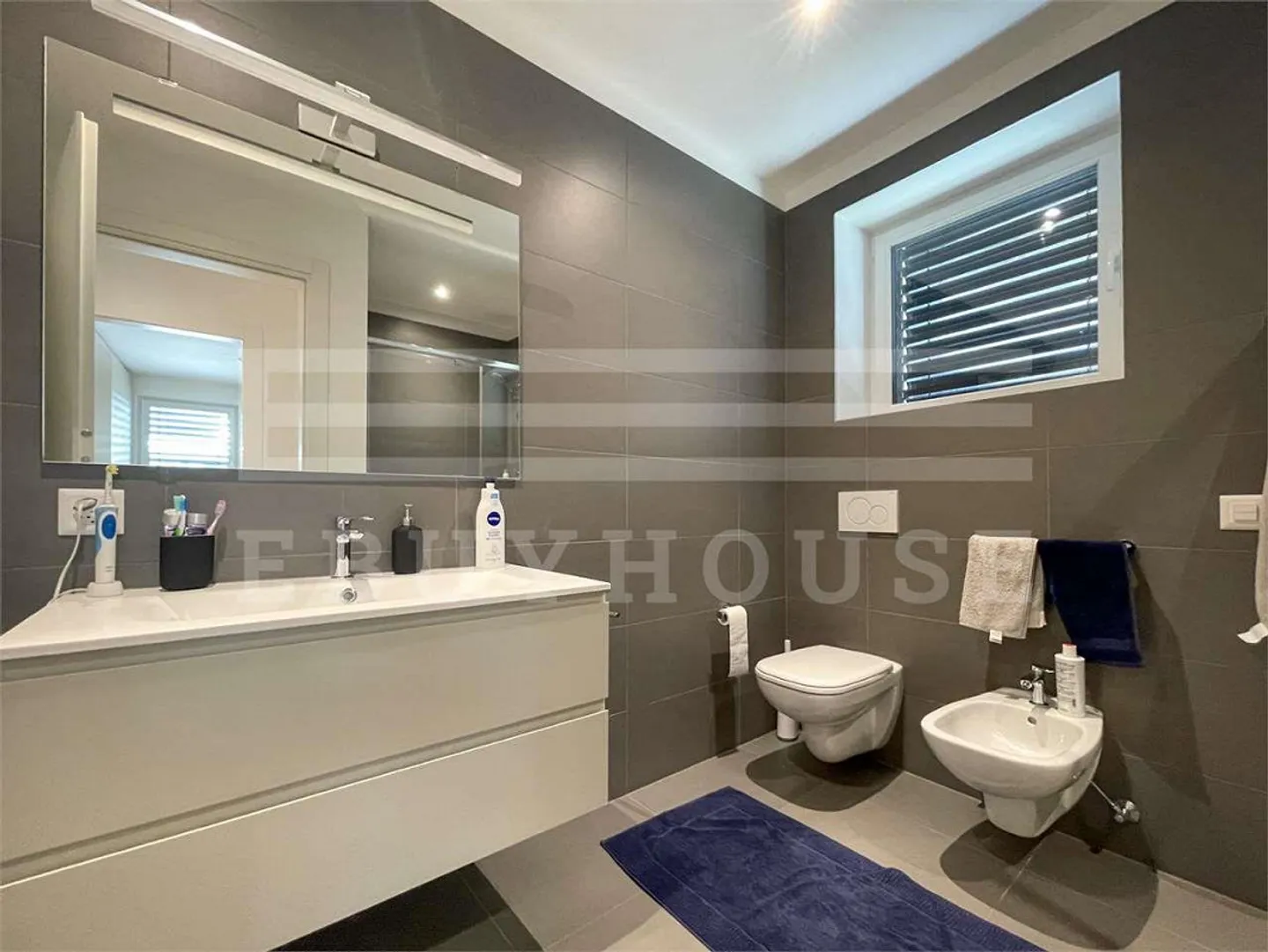 Bel appartement meublé à louer à Pedrinate - Photo 11 sur 13