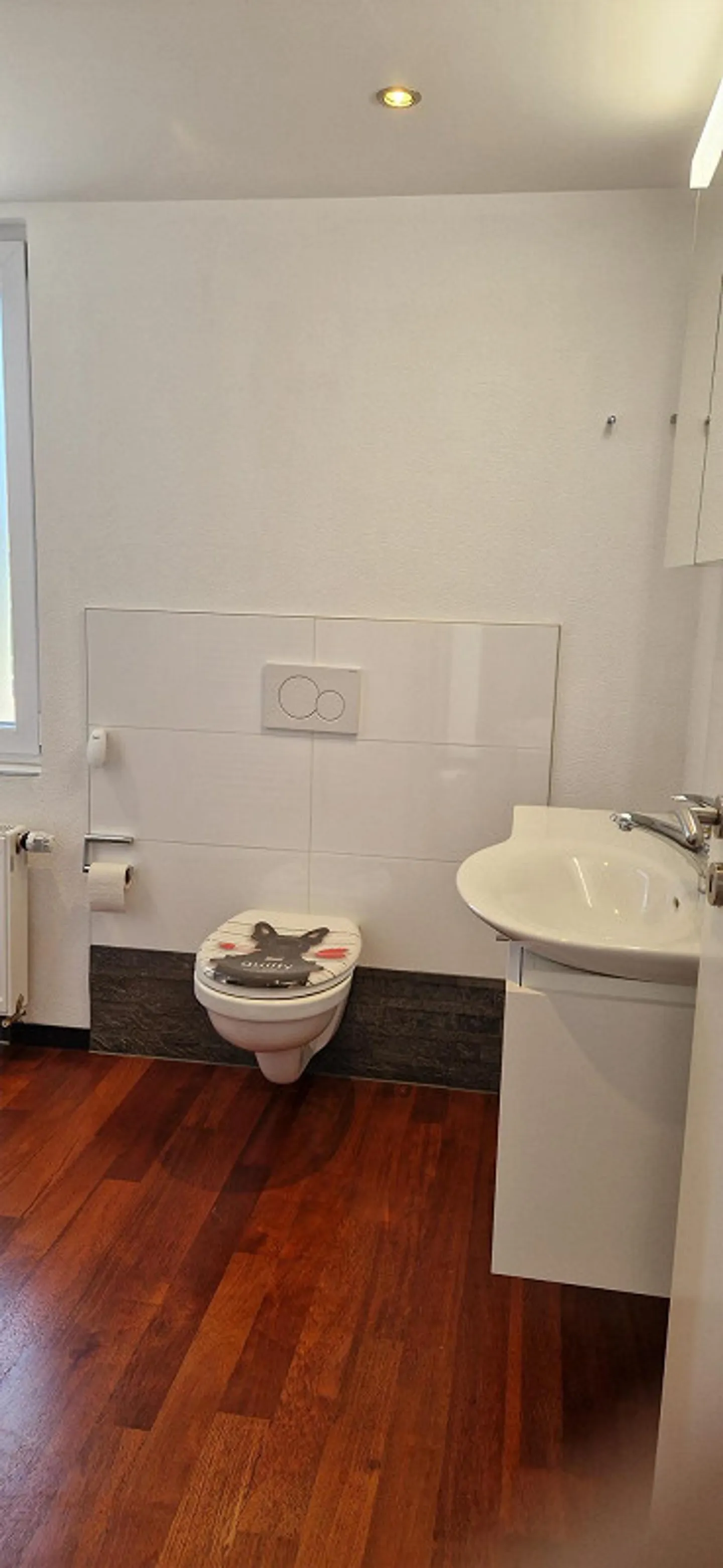 Renovated 2-family house with 5.5 room maisonette apartment and 2.5 room apartment - Photo 6 of 13