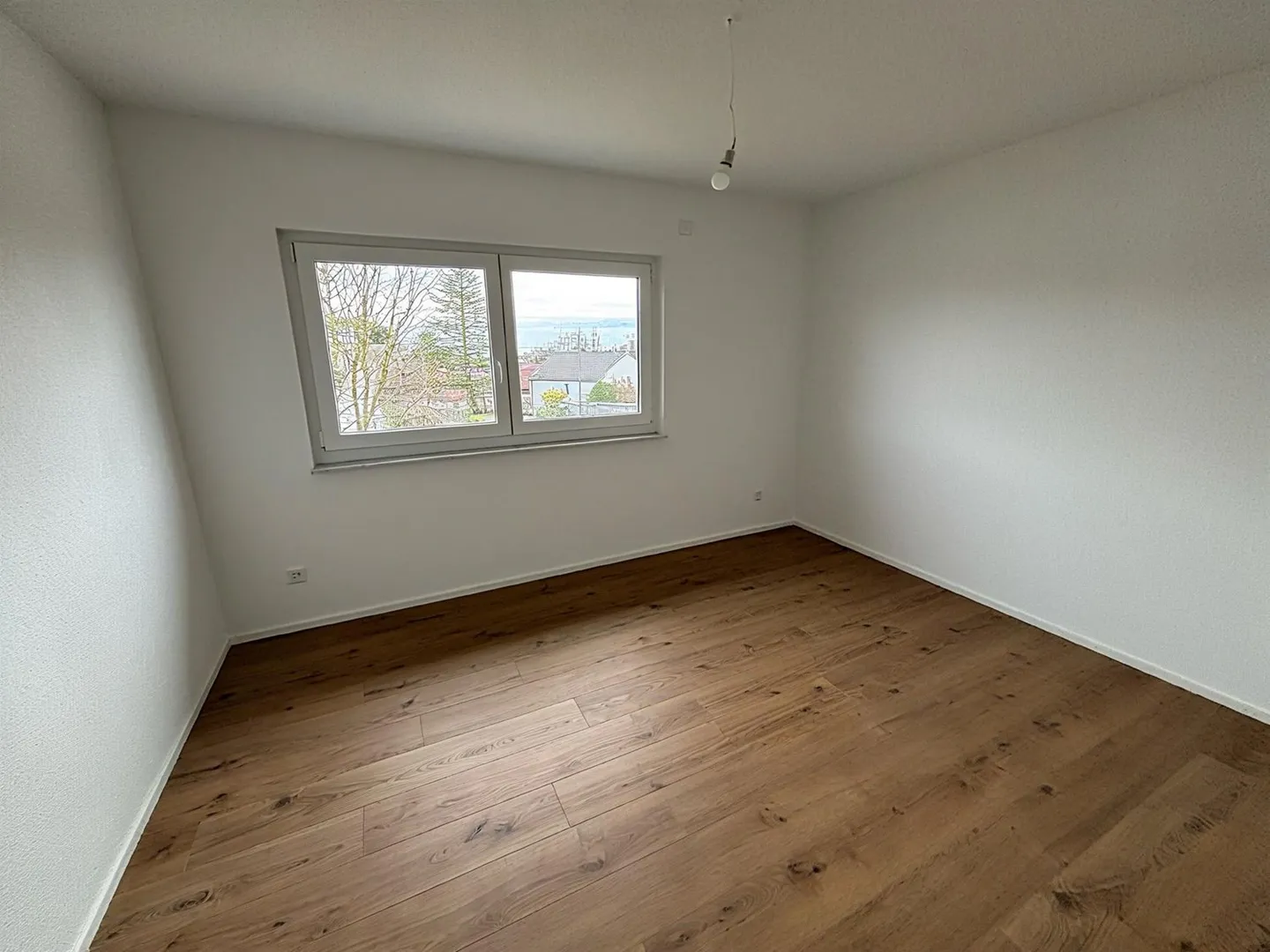 Villa moderna con giardino a Ecublens - Foto 11 di 12