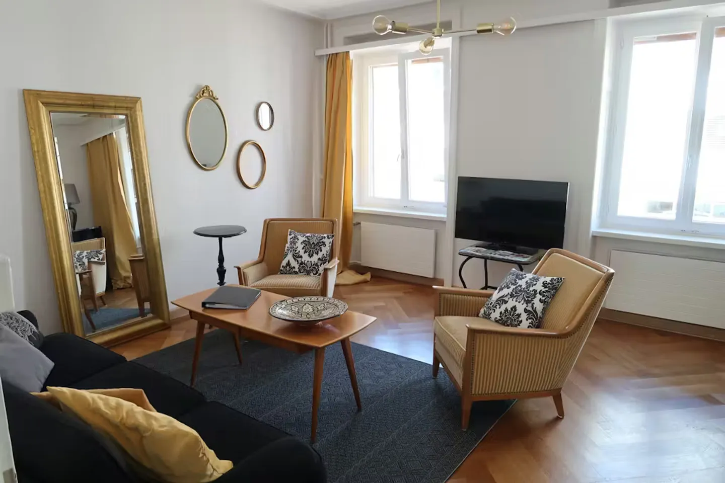 Appartement à louer - Photo 2 sur 10