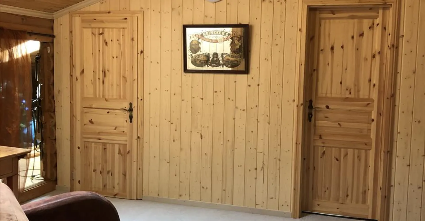Magnificent log house typically Canadian in Mission - Photo 11 of 15