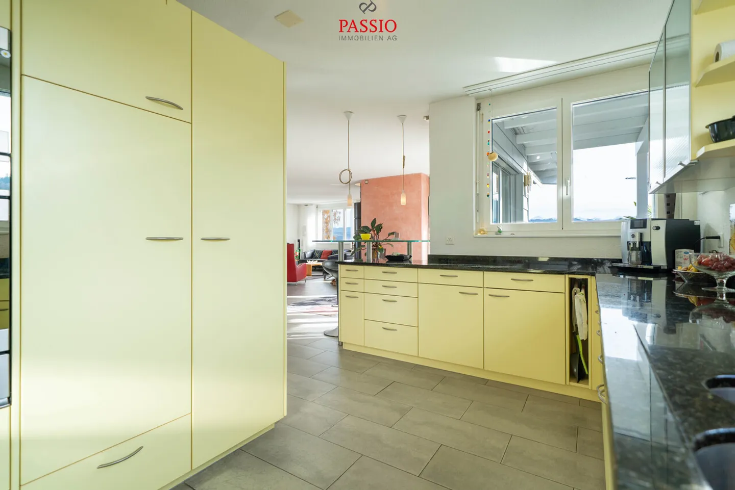 Wunderschöne 4,5-Zimmer-Attika-Wohnung mit 61.9m² Terrasse  - Foto 8 von 31