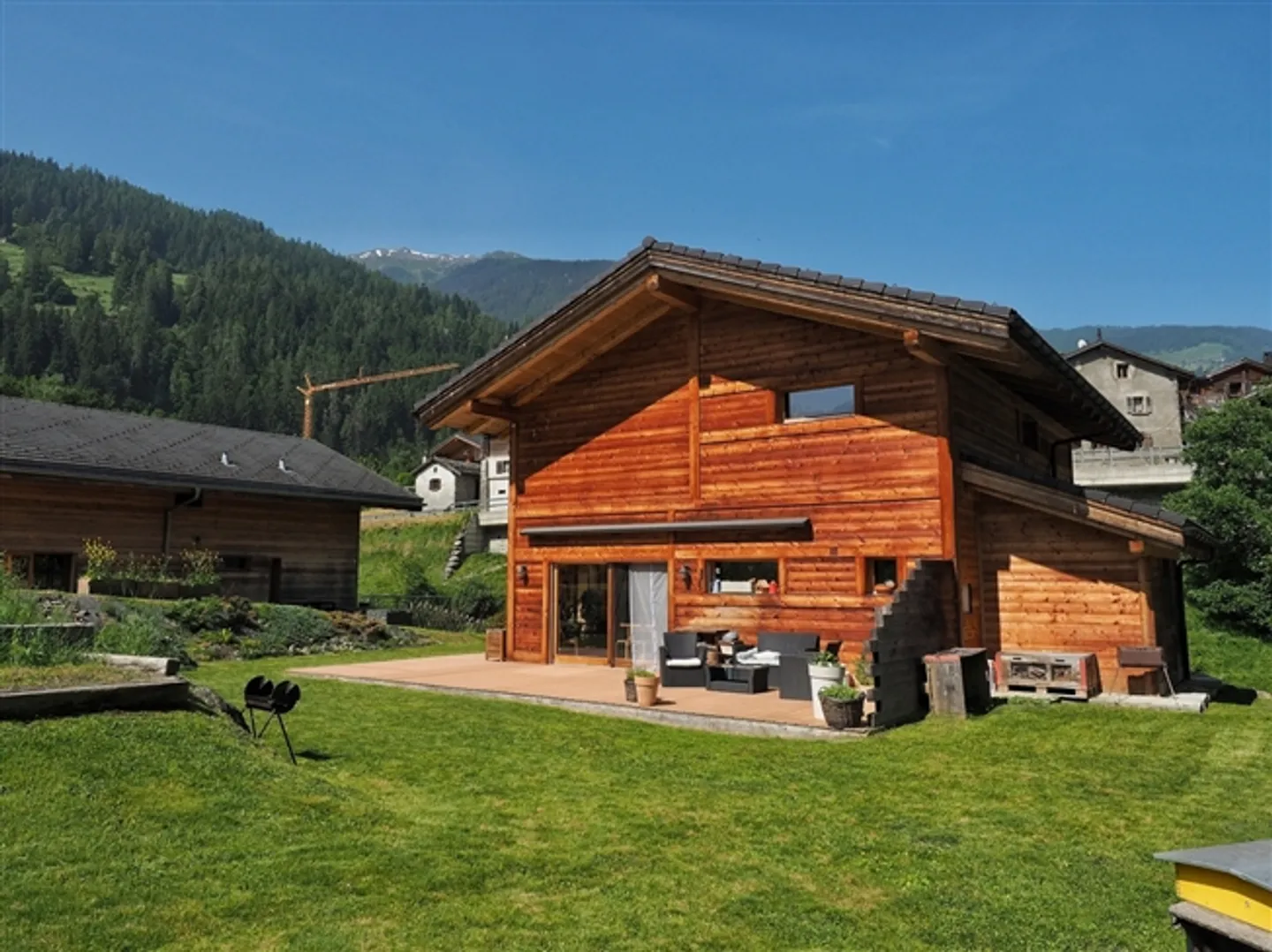 «Große Neubauvilla in Champsec» - Foto 1 von 17