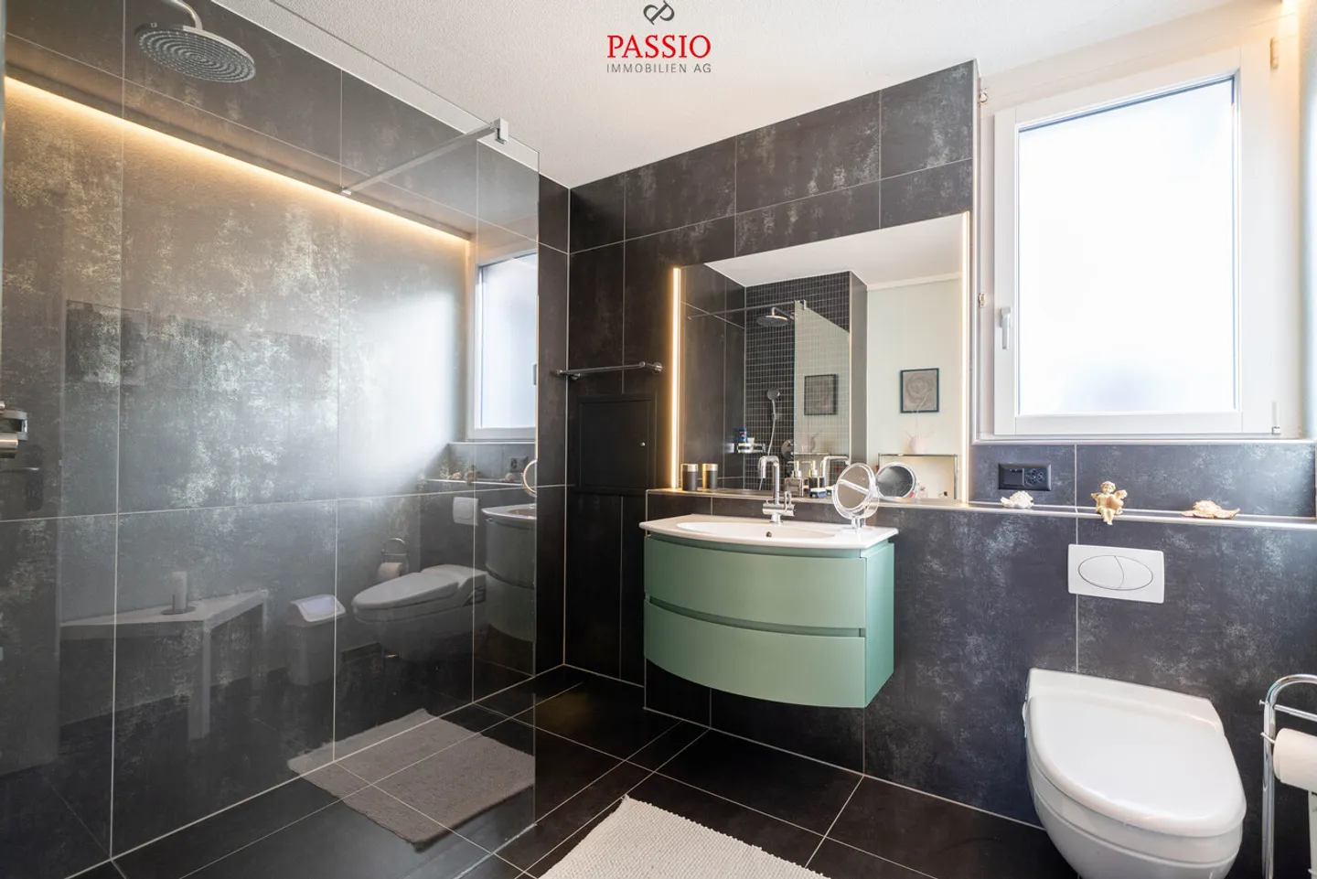 Wunderschöne 4,5-Zimmer-Attika-Wohnung mit 61.9m² Terrasse  - Foto 14 von 31