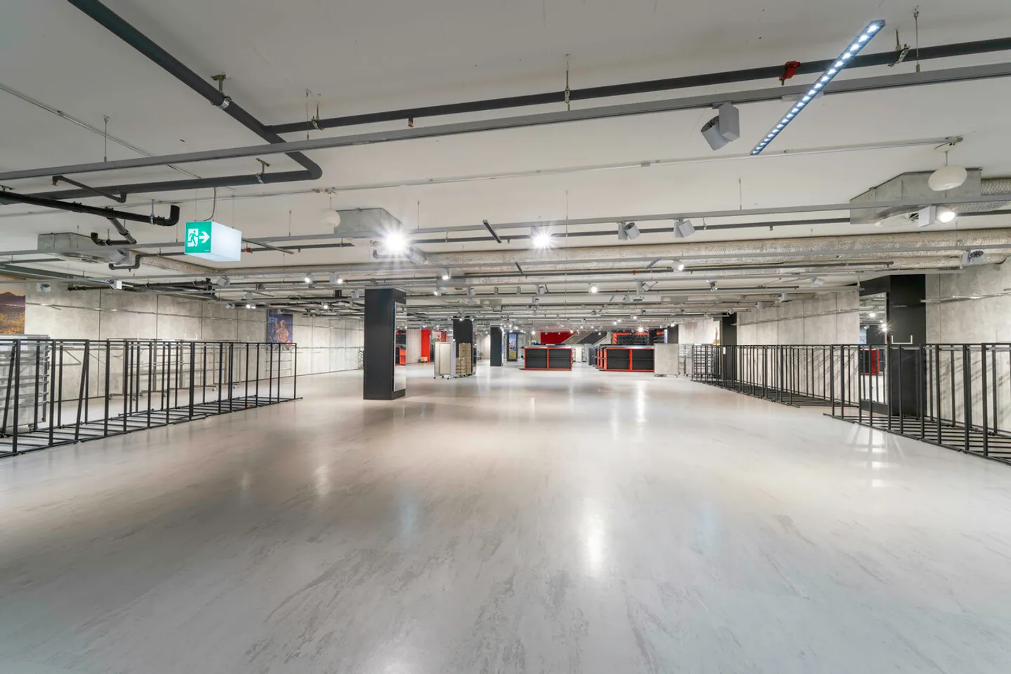 Ladenfläche mit ca. 670m² in Shopping Center – Migros Füllinsdorf - Foto 2 von 12