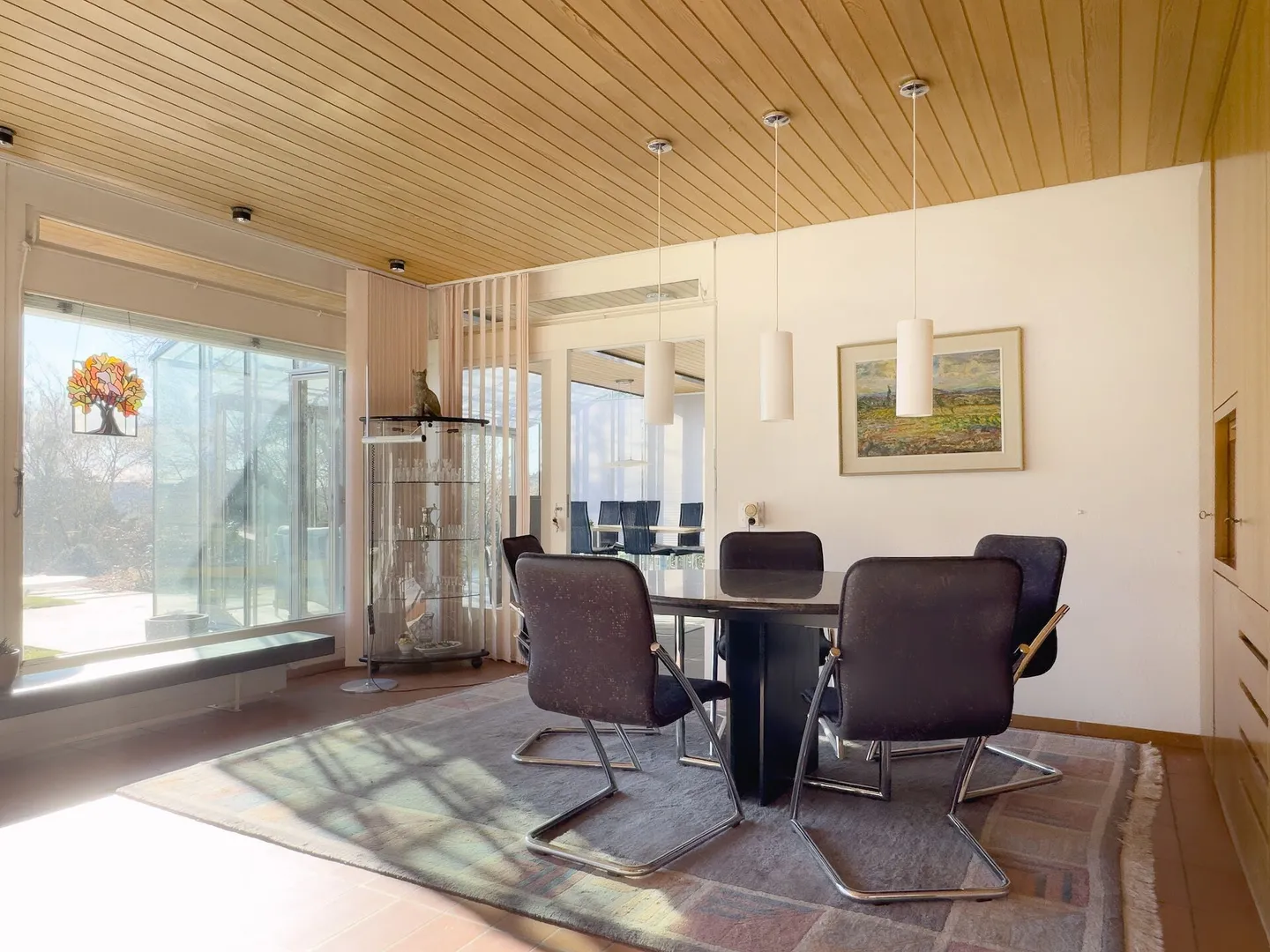Maison individuelle de 7 pièces avec jardin d'hiver luxueux, bel environnement et piscine extérieure - Photo 10 sur 43