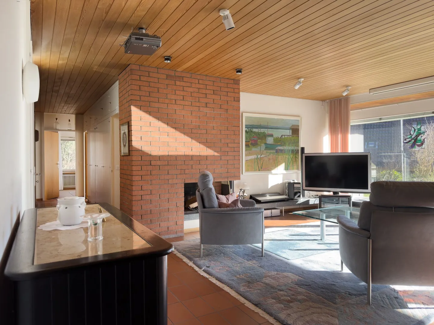 Maison individuelle de 7 pièces avec jardin d'hiver luxueux, bel environnement et piscine extérieure - Photo 19 sur 43