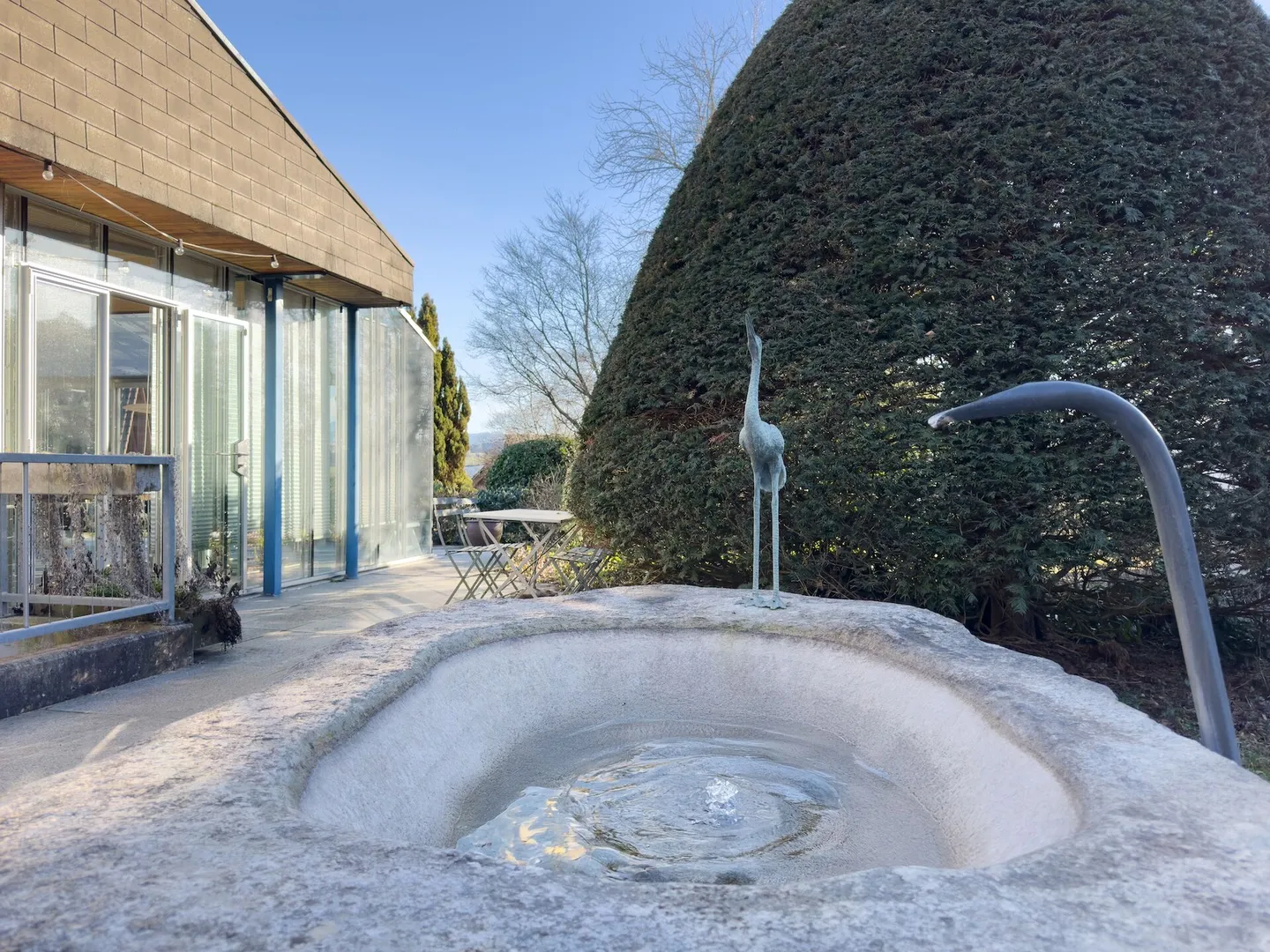 Maison individuelle de 7 pièces avec jardin d'hiver luxueux, bel environnement et piscine extérieure - Photo 23 sur 43