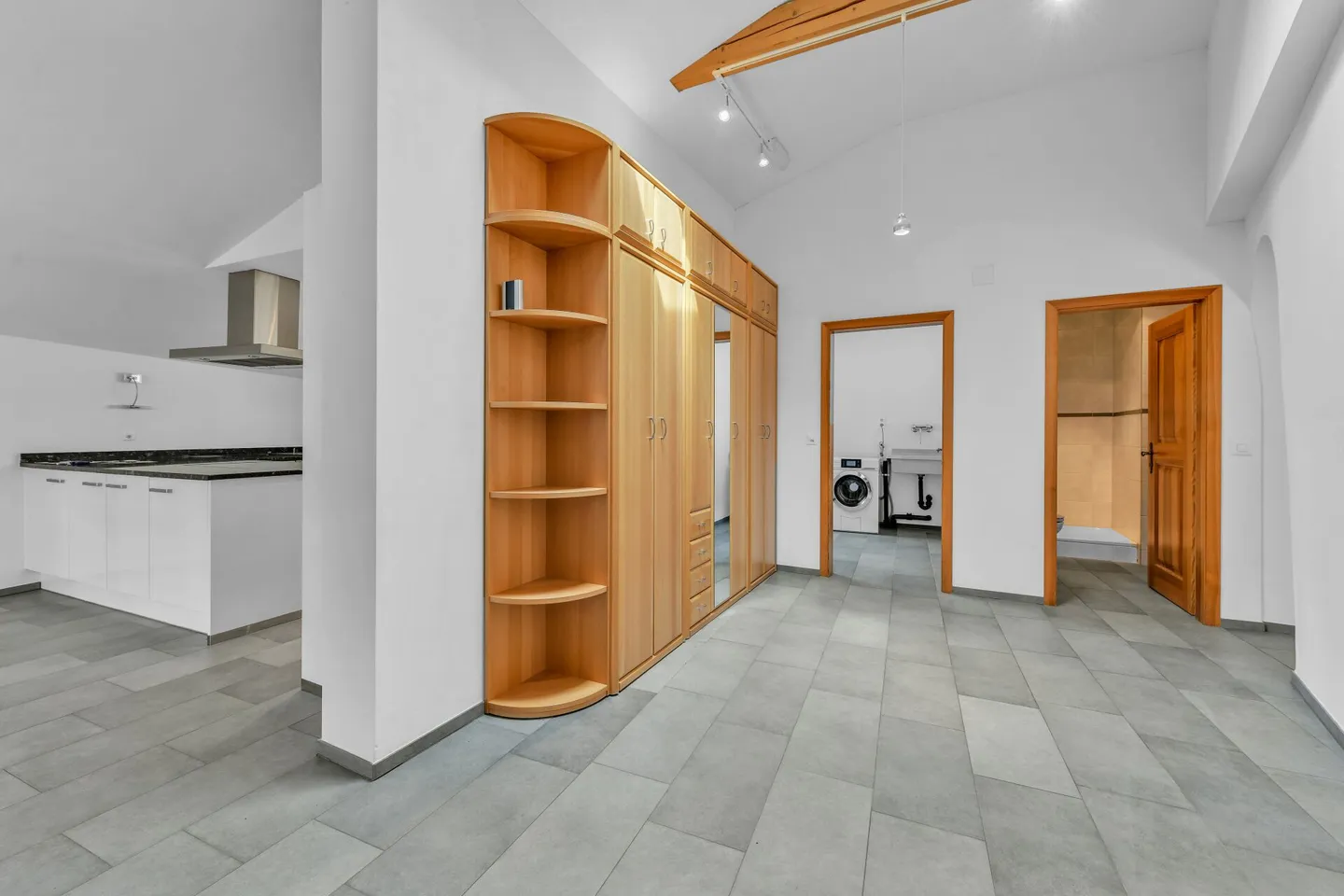 Una casa piena di vita nel cuore della Bündner Herrschaft - Foto 6 di 29