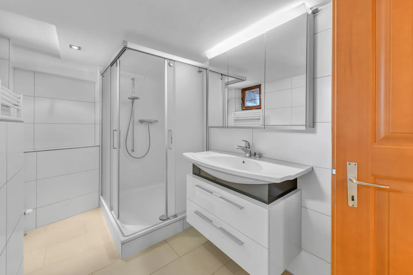 Una casa piena di vita nel cuore della Bündner Herrschaft - Foto 11 di 29