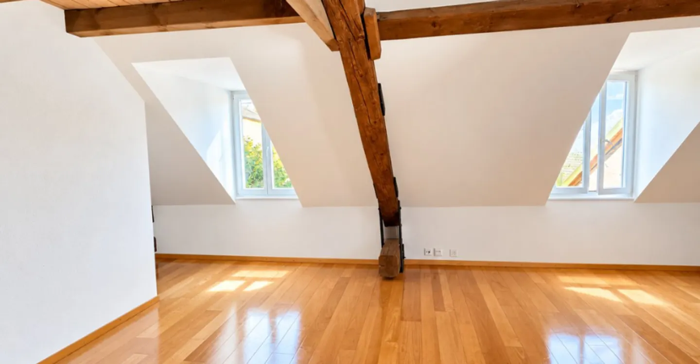 Wunderschöne 4,5-Zimmer-Wohnung im 2. Stock - Foto 2 von 12