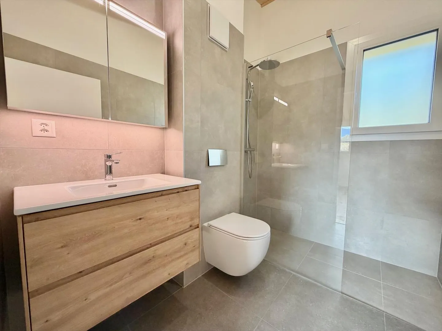 Villa 4.5 Zimmer - Foto 7 von 10