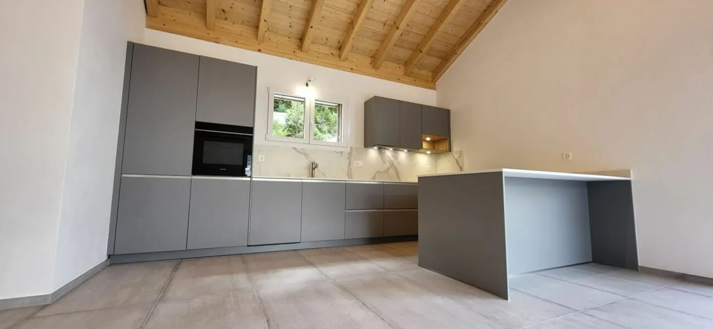 House in Sapinhaut - Photo 5 of 19