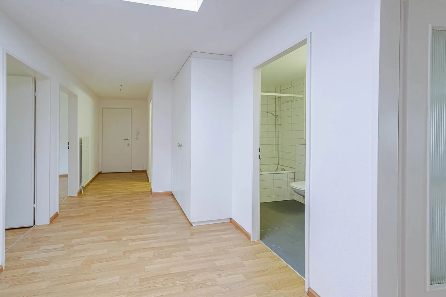 Wohnung mieten - Foto 2 von 13