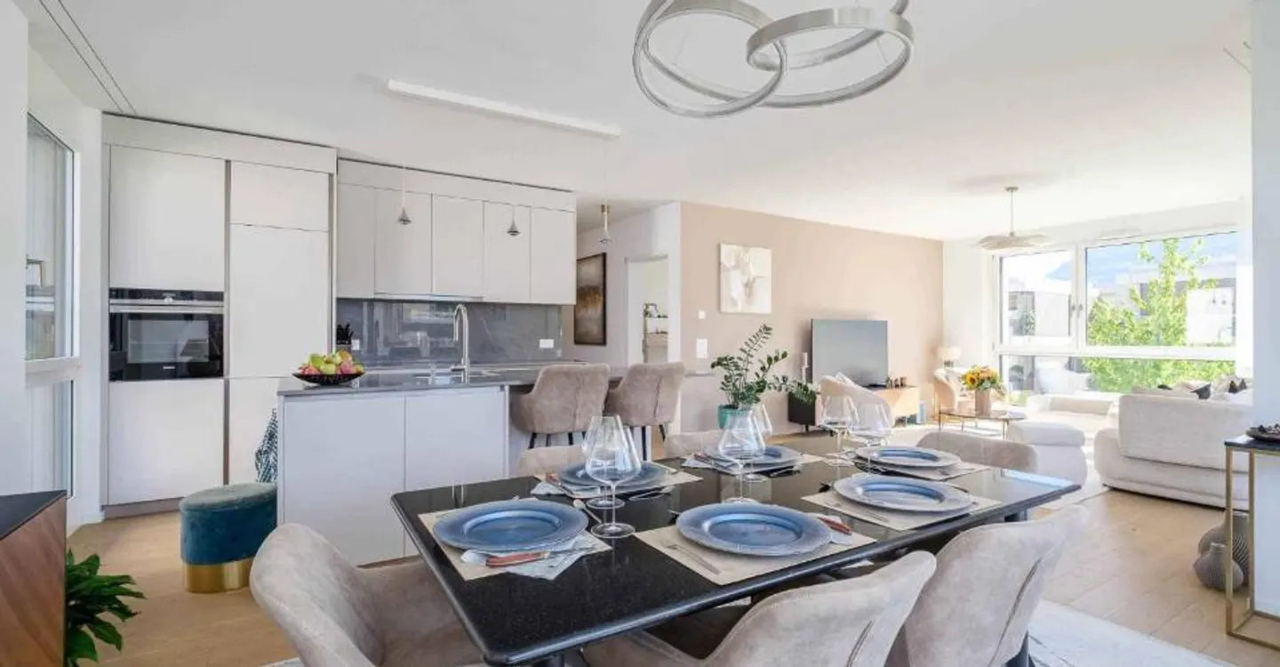 Exclusive: 5-room apartment in THPE residence - Photo 5 of 12