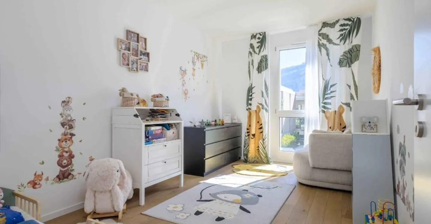 Exclusive: 5-room apartment in THPE residence - Photo 9 of 12