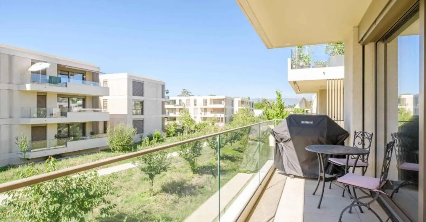 Exclusive: 5-room apartment in THPE residence - Photo 10 of 12