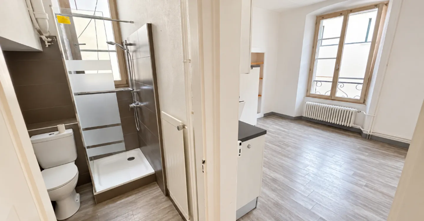 Incantevole appartamento di 2,5 stanze nel cuore di Porrentruy - Foto 7 di 9