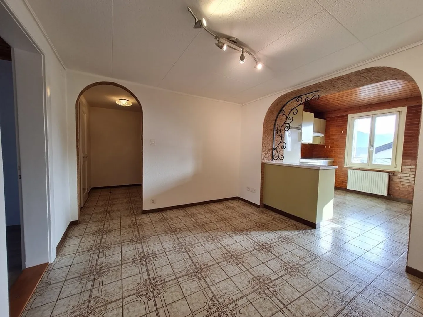 Appartement de deux pièces et demie pour CHF 1'150.- charges comprises - Photo 5 sur 6