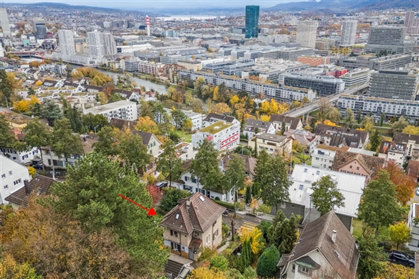 Property with multi-family house in prime location - Photo 4 of 9